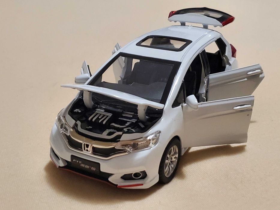 Machetă Honda Jazz/Fit (1:32)