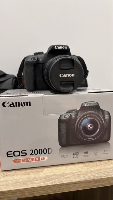 Фотоапарат Canon 2000D с гаранция