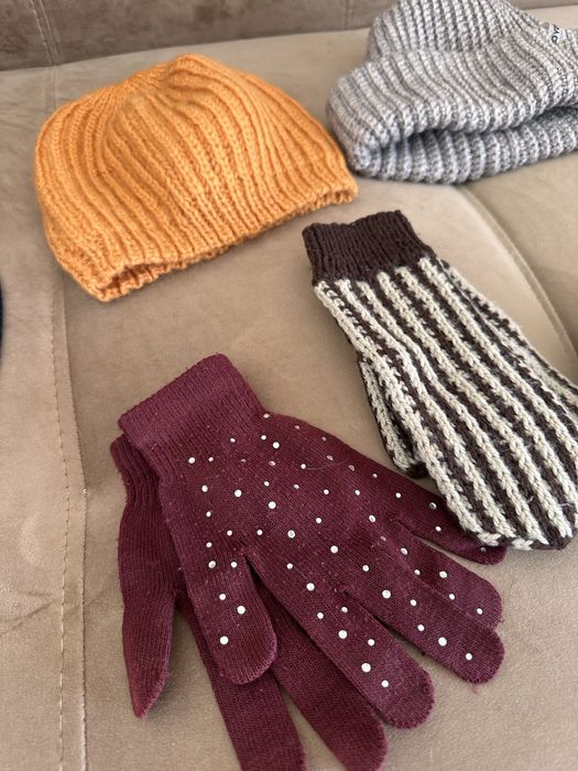 Продам шапку женскую дешево