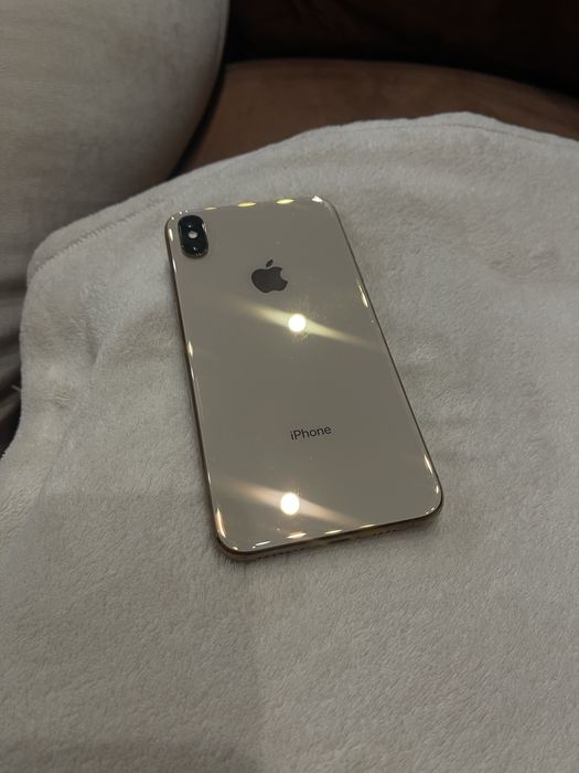 IPhone Xs Max          IPhone Xs Max