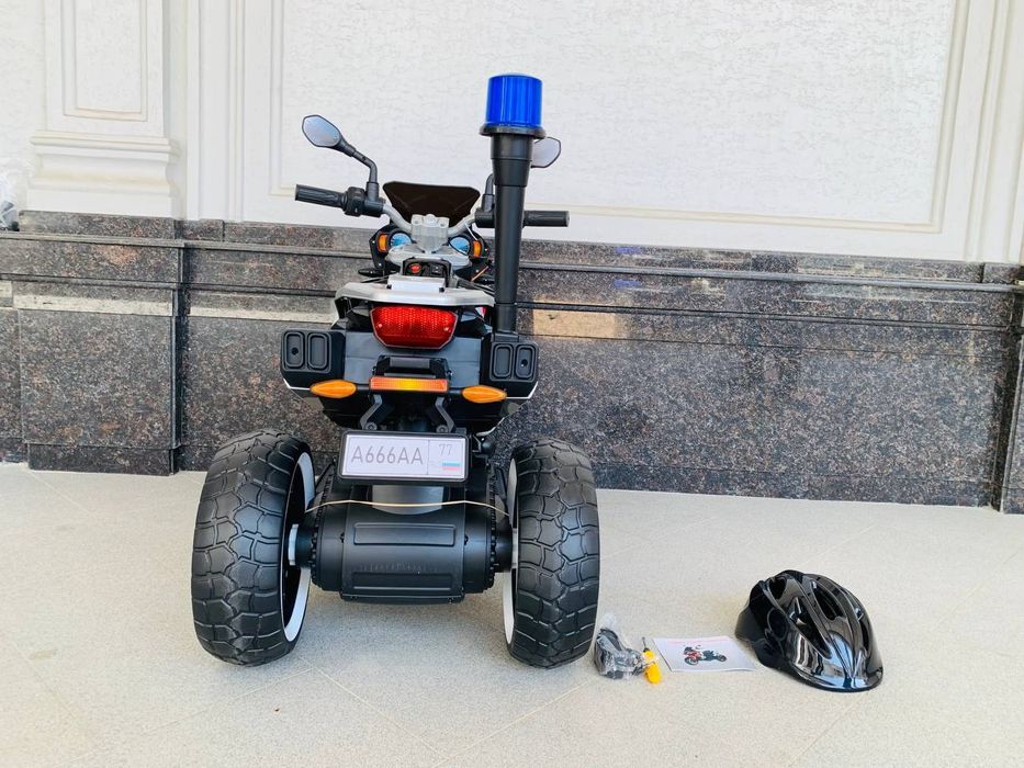 Детский полицейский мотоцикл со склада