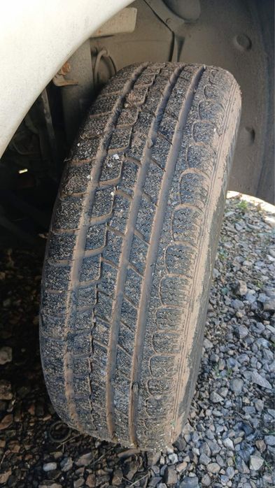 Оригинални метални джанти от Opel 4x100 със зимни гуми 185/65/15