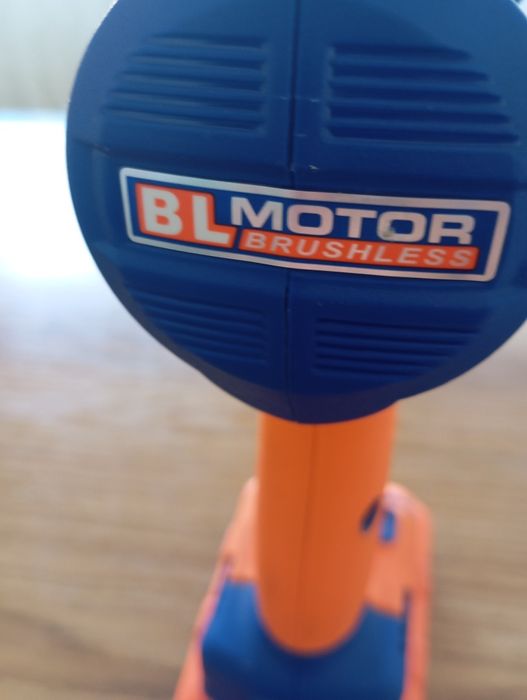 Шрупаверт винтаверт wadfow 20v