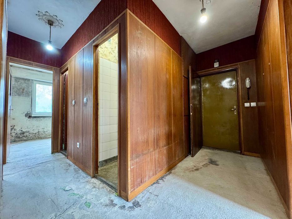 Продава се Тристаен апартамент в Велико Търново, Бузлуджа - 75 кв.м за 1000 €/кв.м - Снимка #4