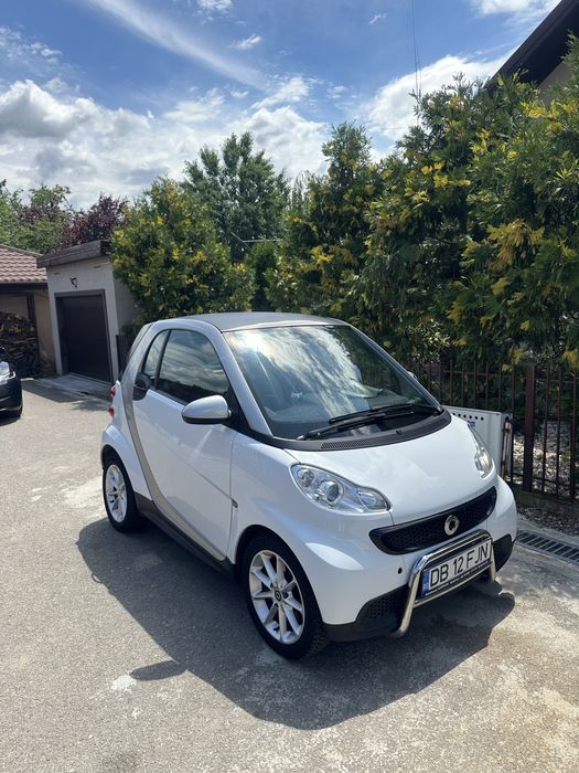 SMART Fortwo 0.99 benzina. 2012 (stare foarte buna)