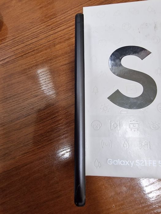 Samsung S21FE Grafit