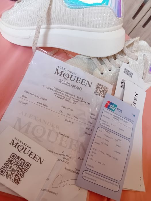 Vând adidasi Alexander MC,