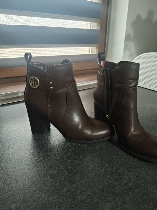 Ghete Tommy Hilfiger