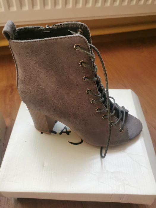 Разпродажба на обувки