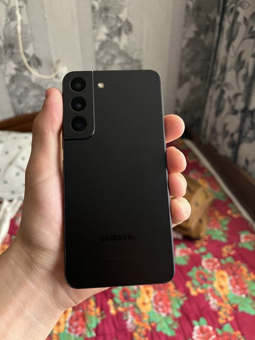 Продается Samsung s22 5G