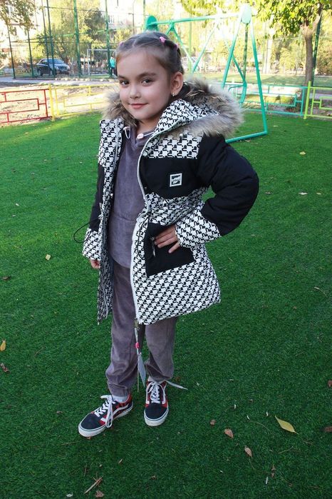 Куртка Зимняя на девочку