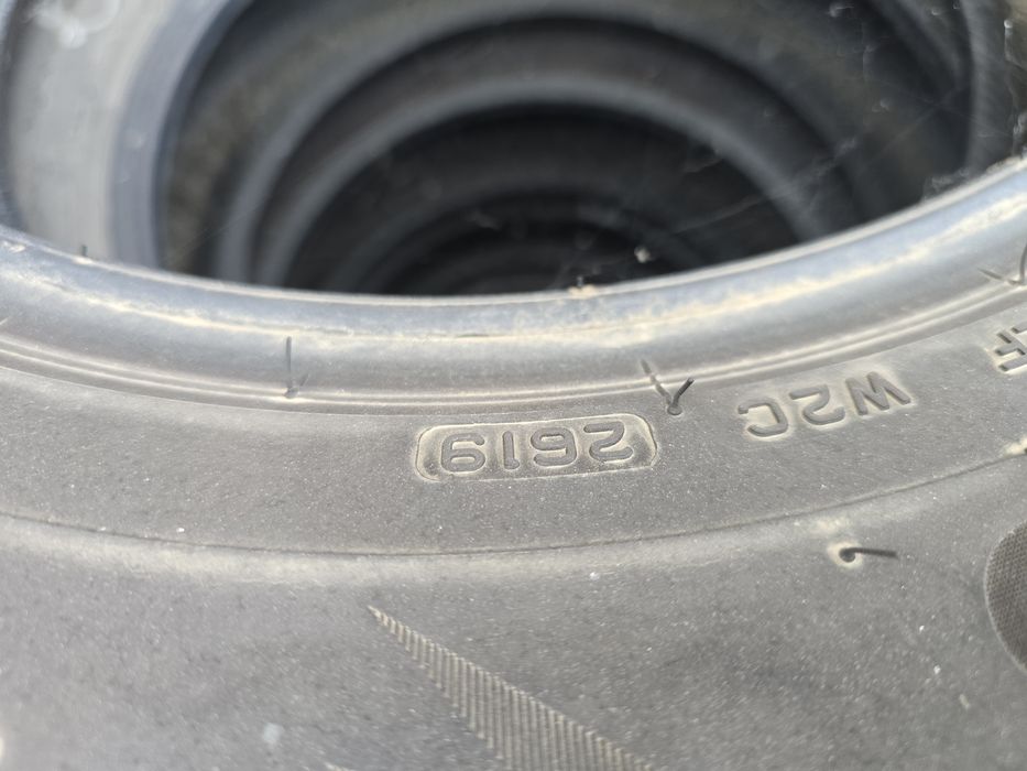Set 4 anvelope/cauciuc/roti 215/65R17(M+S all season) ca noi