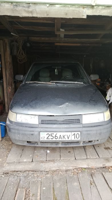Продам машину ваз2112