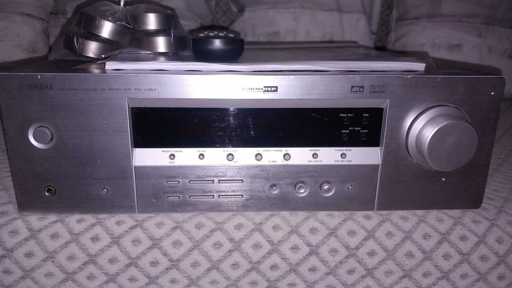 Receiver 5.1 Yamaha RX-V357