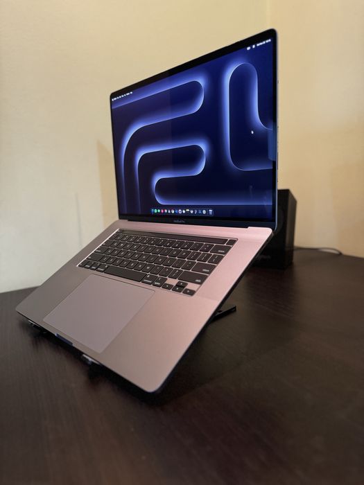 Macbook Pro 16 2019 | i7, 16GB RAM, 512GB SSD Ploiesti • OLX.ro