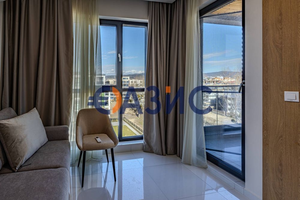 Продава се Тристаен апартамент в к.к. Слънчев бряг - 118 кв.м за 1210 €/кв.м - Снимка #6