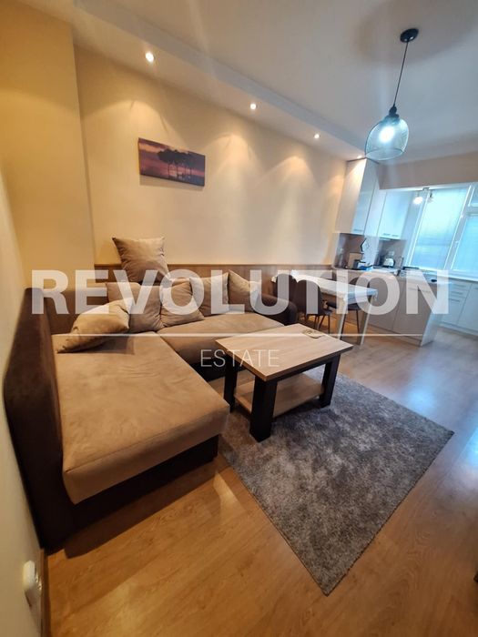 Дава се под наем Двустаен апартамент в Пловдив, Тракия - 65 кв.м за 350 € - Снимка #1