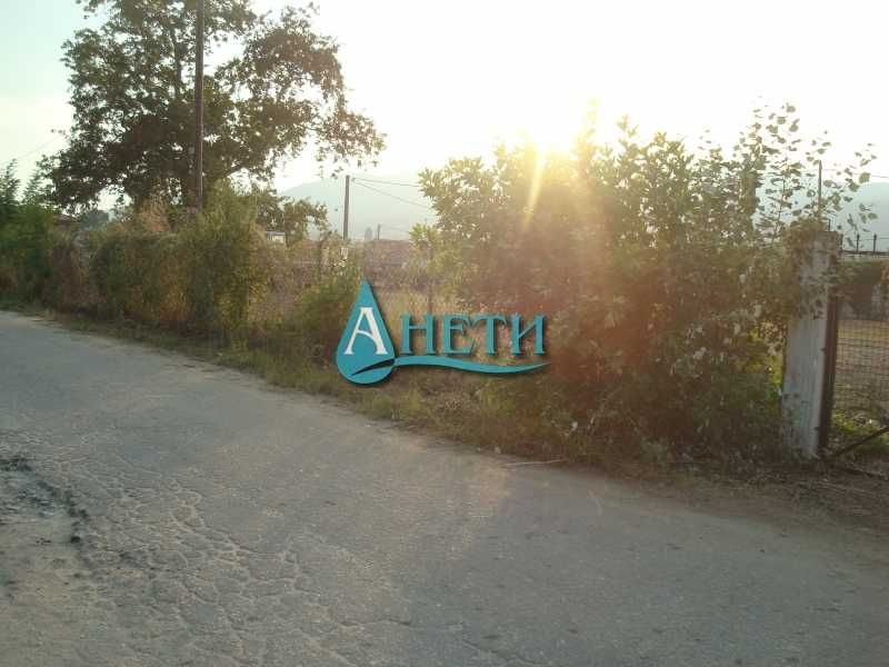 Сграда 145м2 с УПИ 2135м2 в курортно селище Неа Врасна, Гърция, за живеене или бизнес