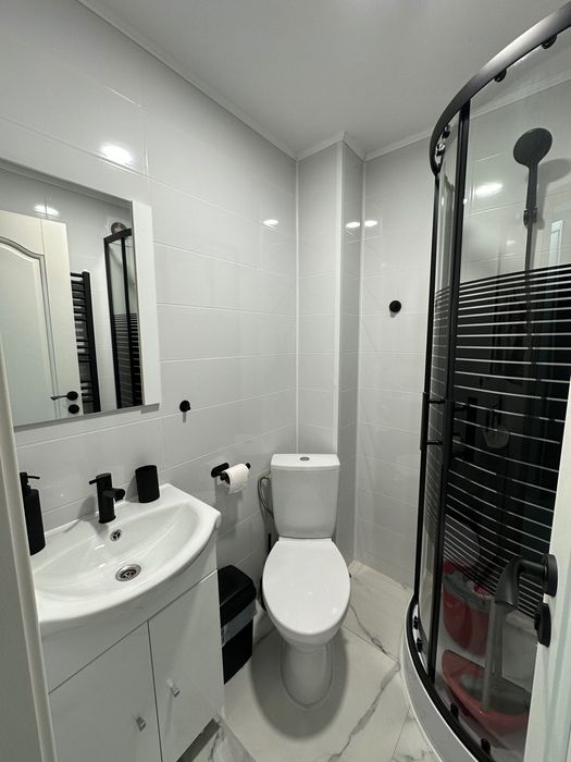 Proprietar,închiriez garsonieră,Țiglina 1,A-uri,Parter.