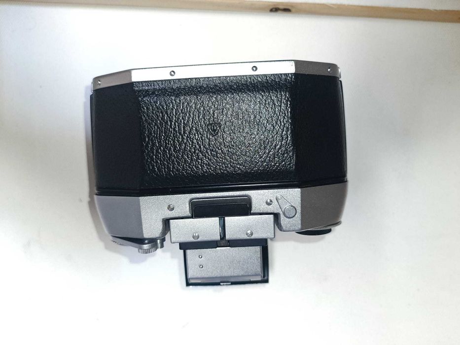 aparat foto jucarie EXA I A cu obiectiv Domiplan si waist level