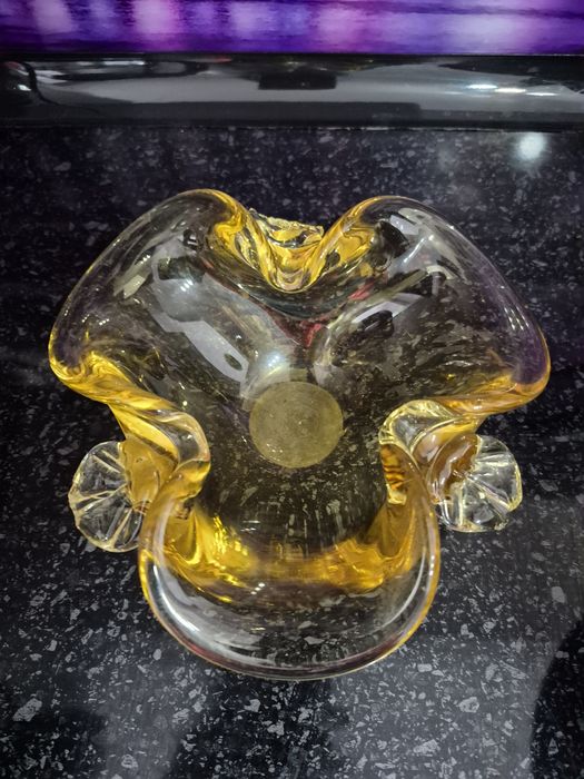 Продаю пепельницу