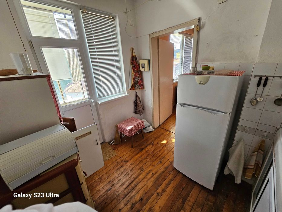 Продава се Многостаен апартамент в Търговище, Център - 124 кв.м за 968 €/кв.м - Снимка #2