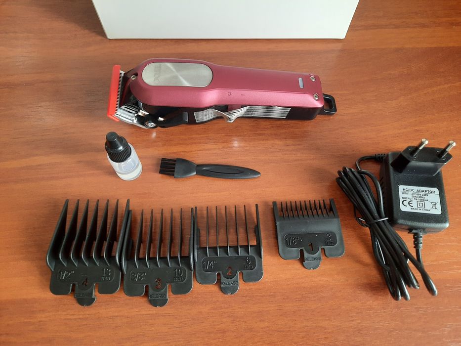 Машинка для стрижки Cronier prof.CR-R6