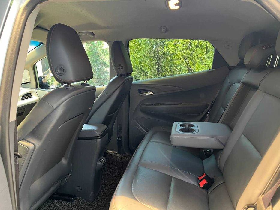 Продяется Chevrolet Bolt