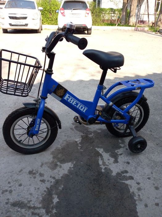 Велосипед детский 4х колесный