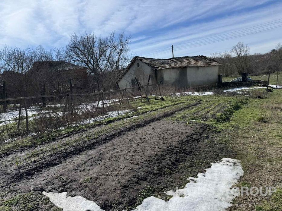 Продава се Къща в с. Червенци, Област Варна - 64 кв.м за 423 €/кв.м - Снимка #6