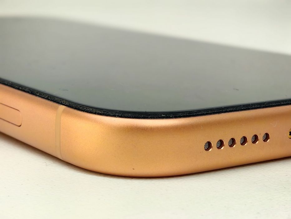 Хб! Iphone 17 Pro Max 256 11Цикъла Гаранция.