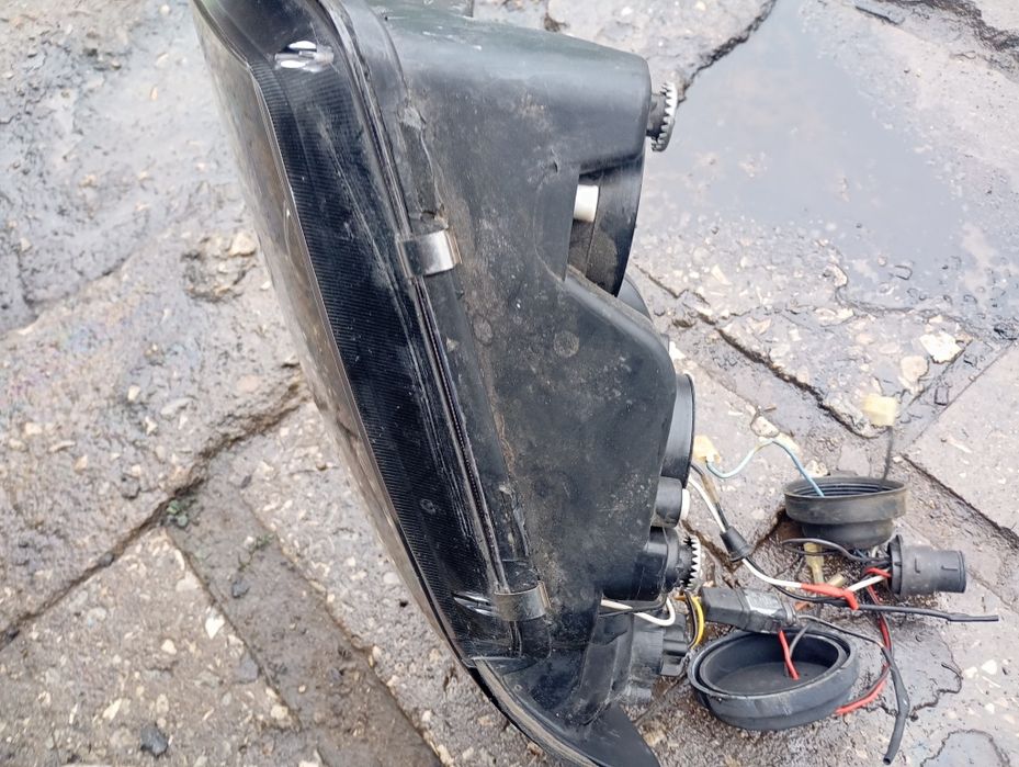 Ляв фар Audi A3 8l facelift