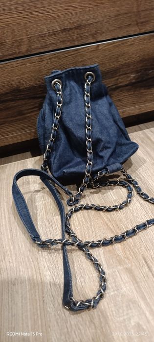 Clarks синя чанта през рамо и Zara оригинална дънкова малка раница