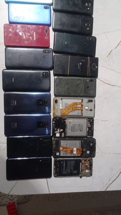 Запчасти телефоны