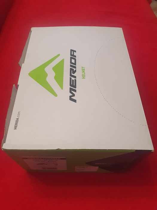 Vand casca bicicleta Merida Noua