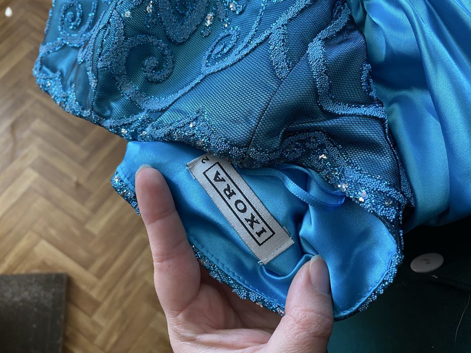 Выпускное платье нарядное