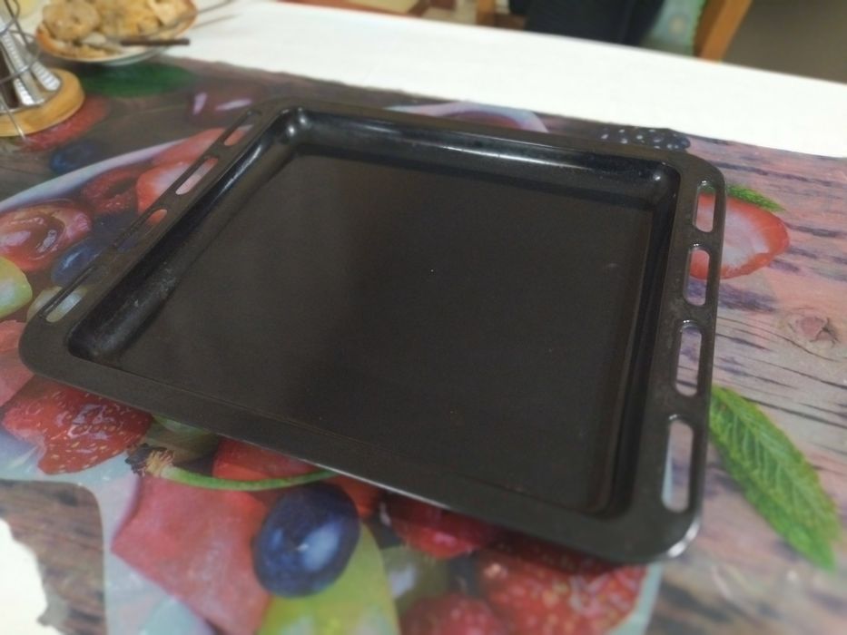 Тава за голяма печка