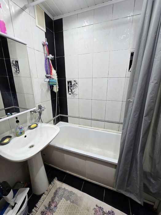 3 комнатная квартира Строитель