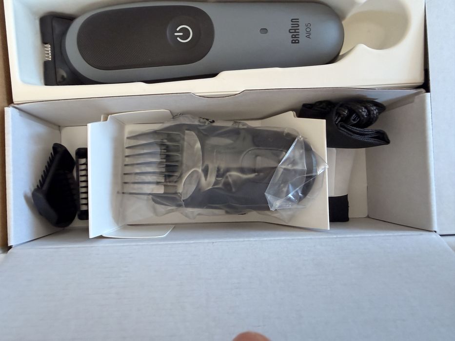 Aparat de ras braun series 5, aio5