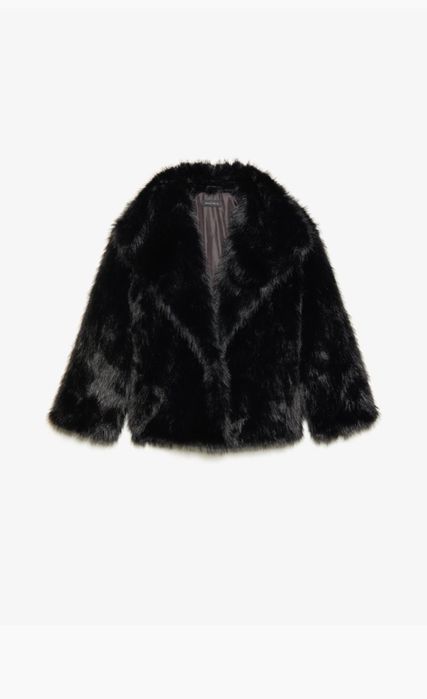 Vând haină de blană artficială