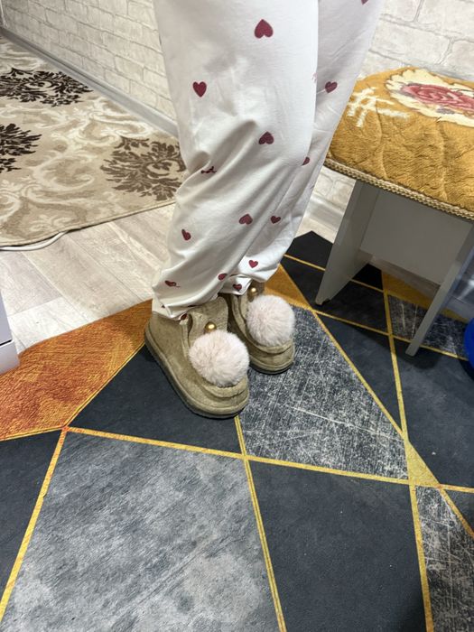 Продам. 5000 тг.