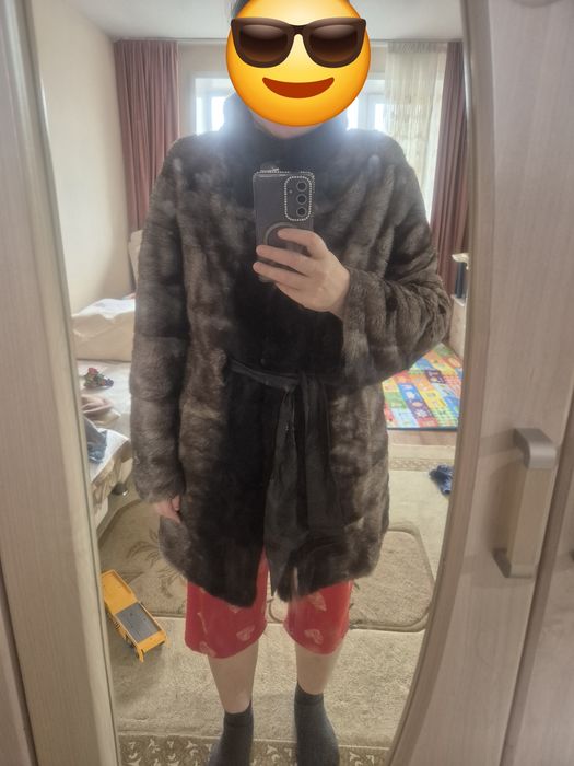 Продам норковую шубу