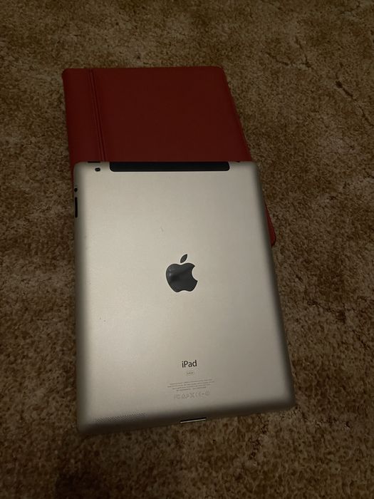 Продам Ipad 2 серого цвета