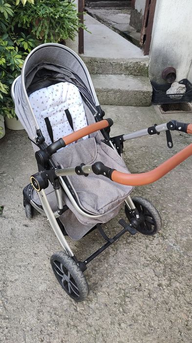 Бебешка количка Мони 3в1