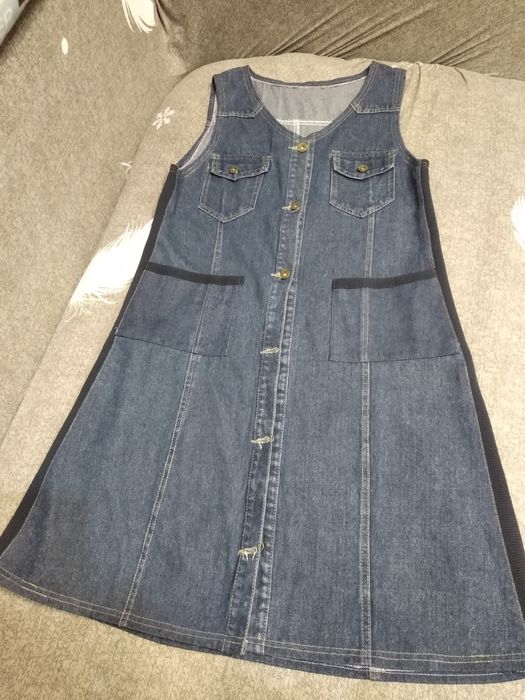 Продам джинсовую куртку