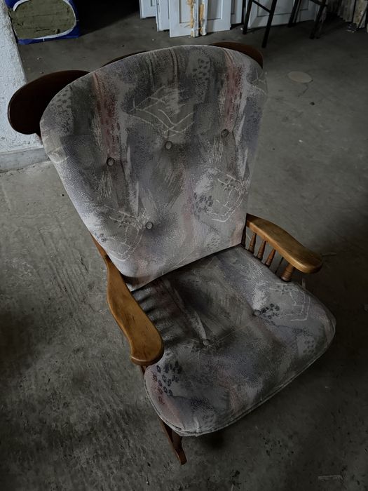 Дървен люлеещ стол дърворезба-германия