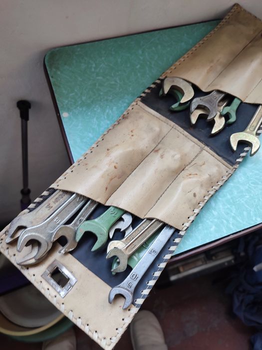 Продам набор рожковых ключей.