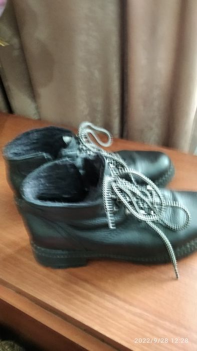 Валенки 38,ботинки зимние кожа 41