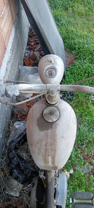 Симсон ретро за рес таврация