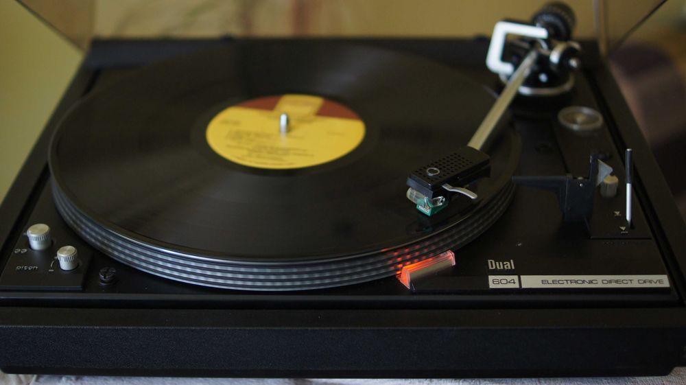 Pick-up Dual CS 604 direct drive semiautomatic complet revizuit TOP